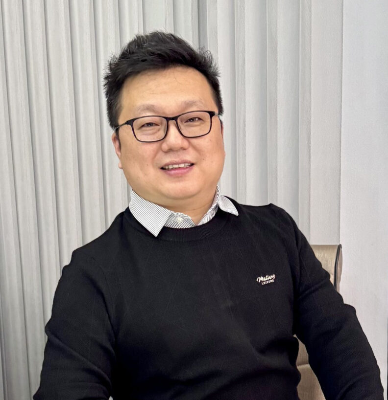 Dr. Bin Cao